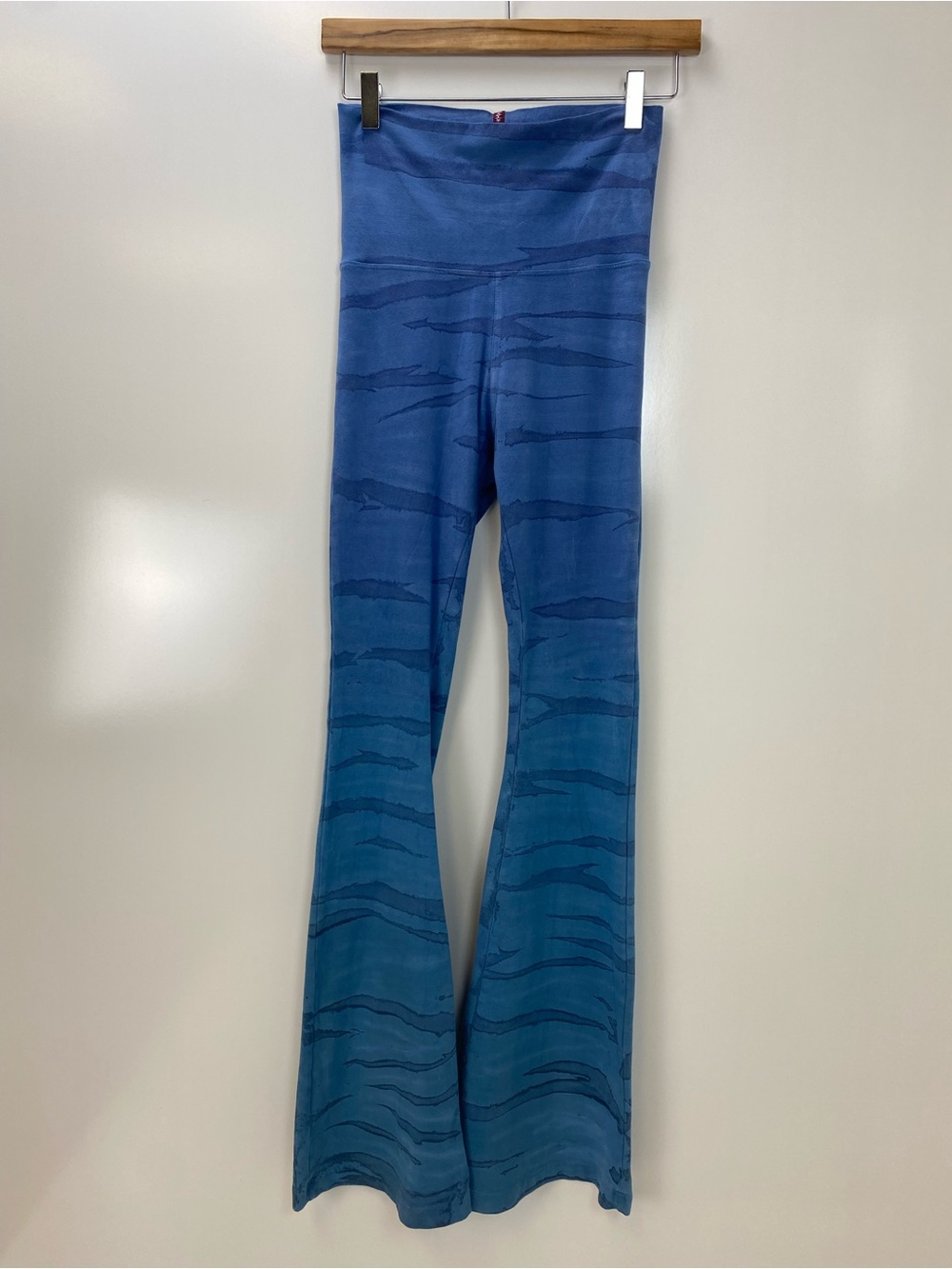 Hard Tail Blue Ombre Flare Leggings